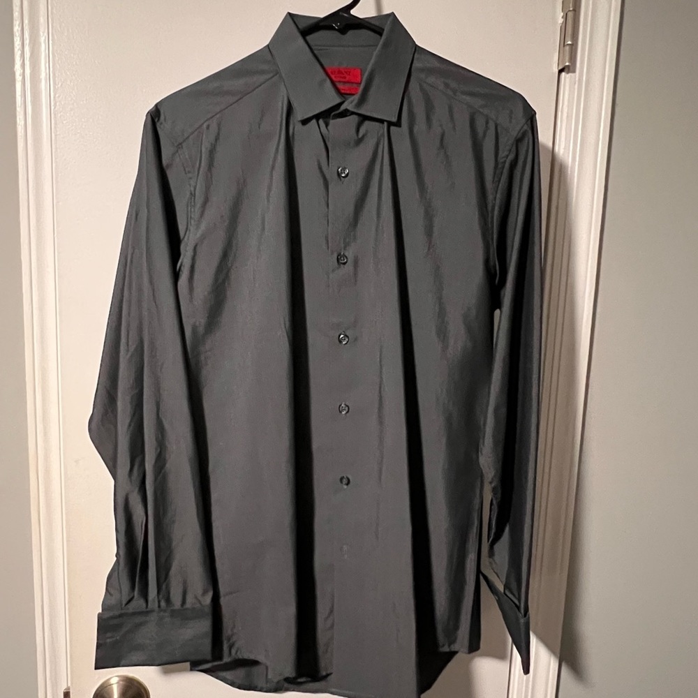 Gray ALFANI Fitted Performance French Cuff button down. 14.5 neck; 32/33